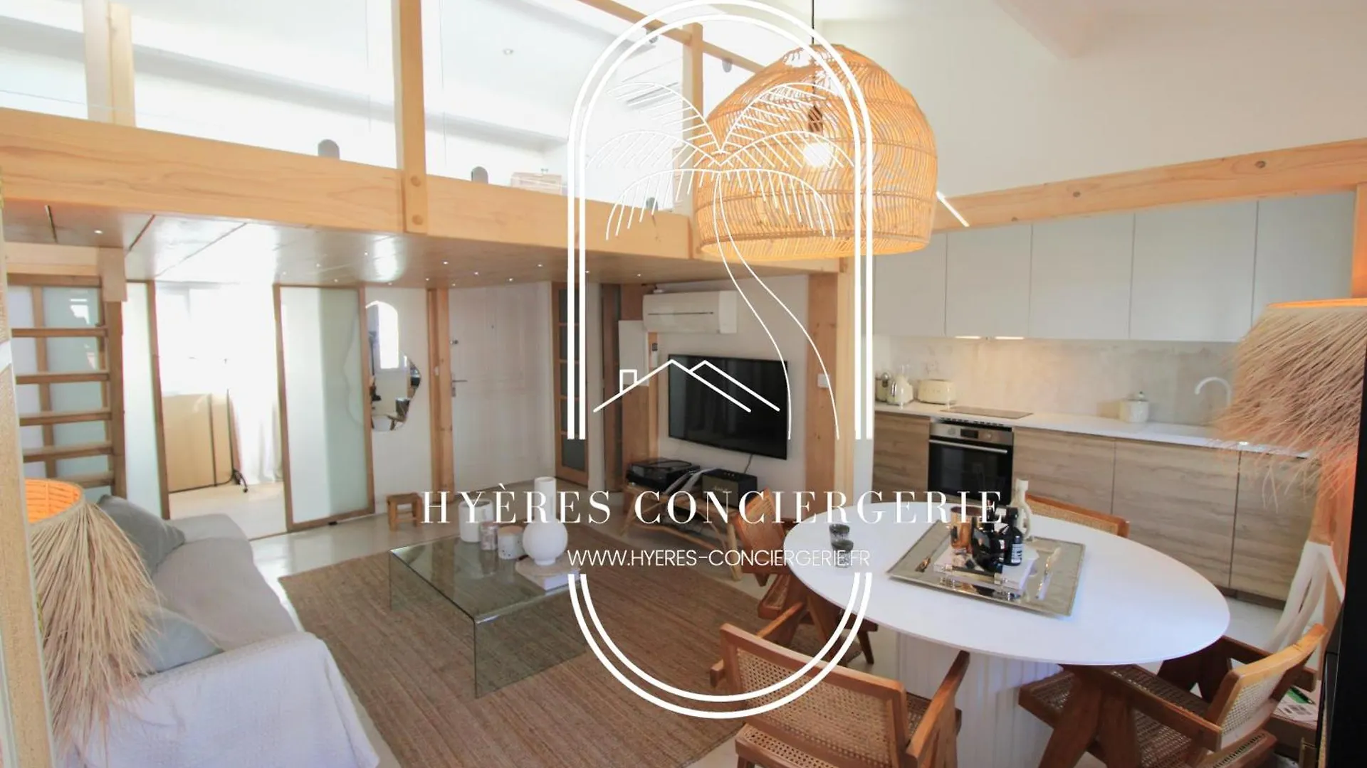 Le Port Cocooning Wifi Clim Parking By Hc Apartment Hyeres France