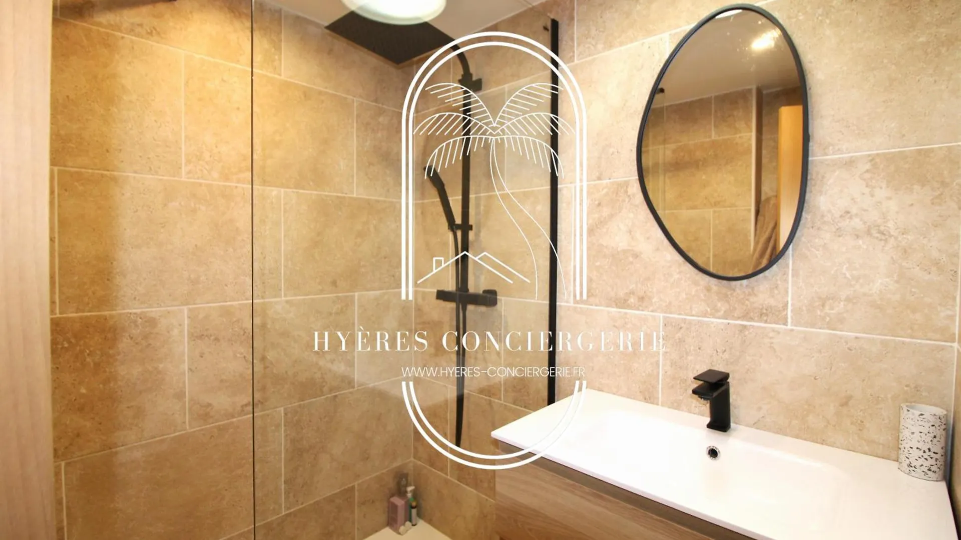 Le Port Cocooning Wifi Clim Parking By Hc Apartment Hyeres 0*,  France